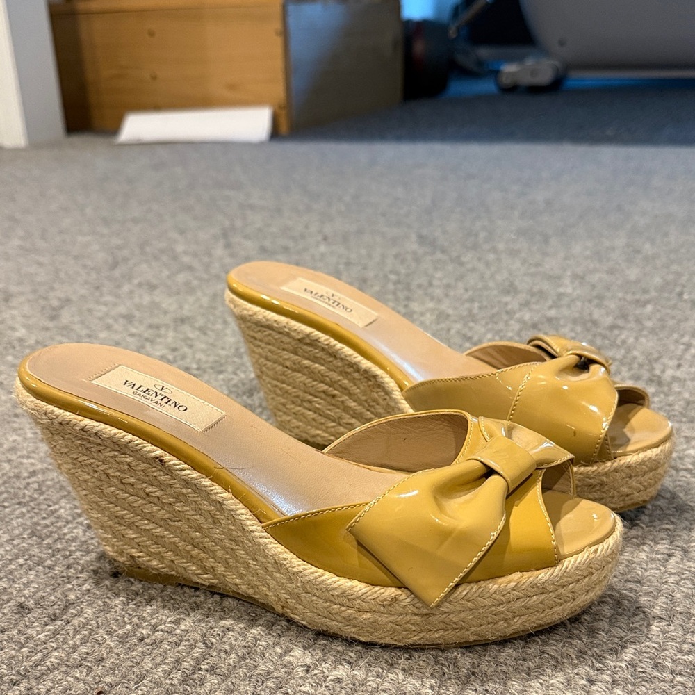 Valentino Yellow Patent Espadrille Bow Wedge Sandals